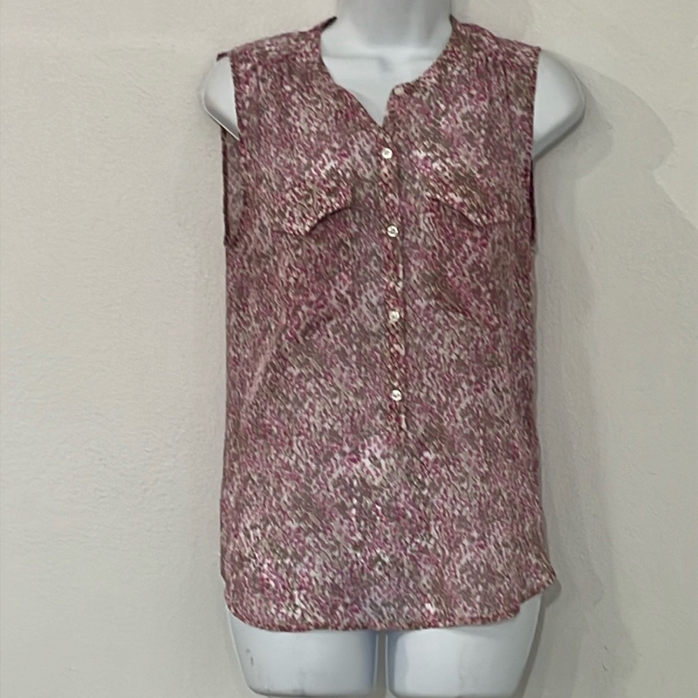 Loft Sleeveless Top Size S